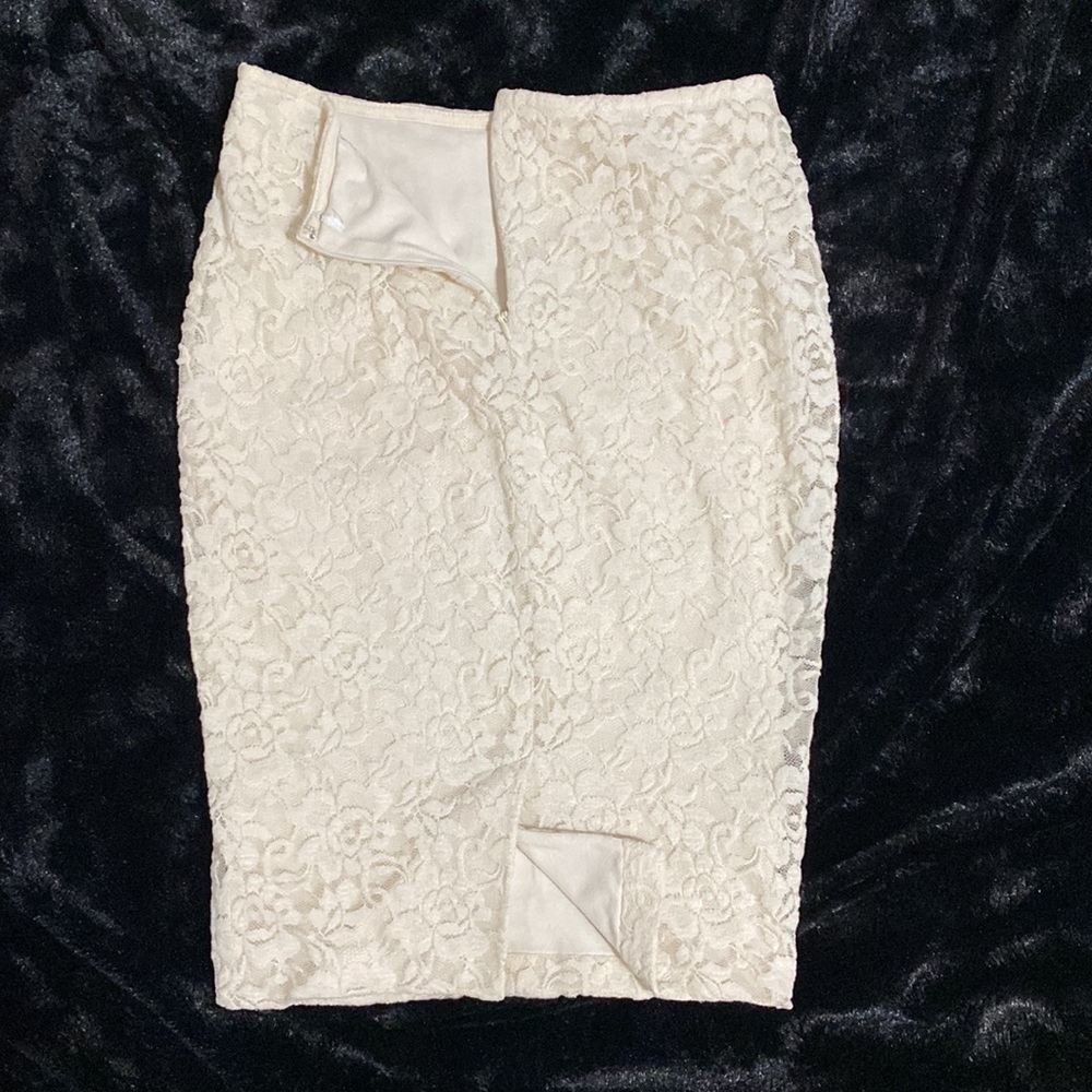 Office skirt, label as target brand for views